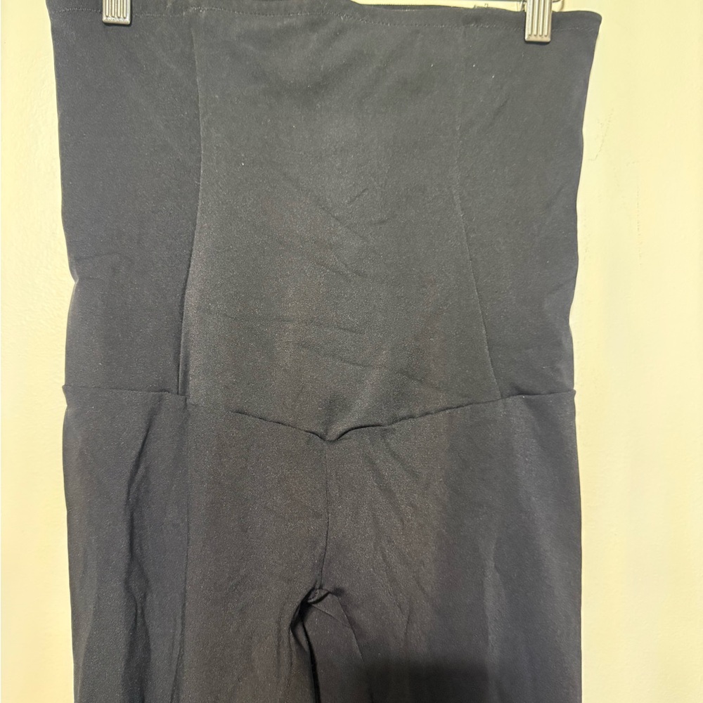 Elegant Black Strapless Jumpsuit - Picture 4 of 12